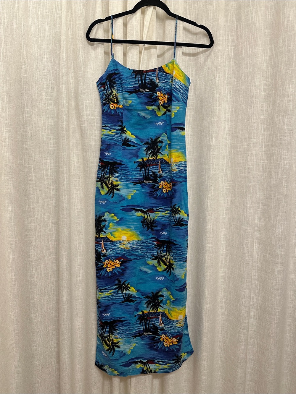 VINTAGE Royal Creations Hawaiian Dress